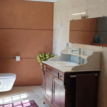 Villa Moulin De L'enea, Xviieme, Vue Riviere Et Sur Beau Parc Abore 2,2 Hectares. *